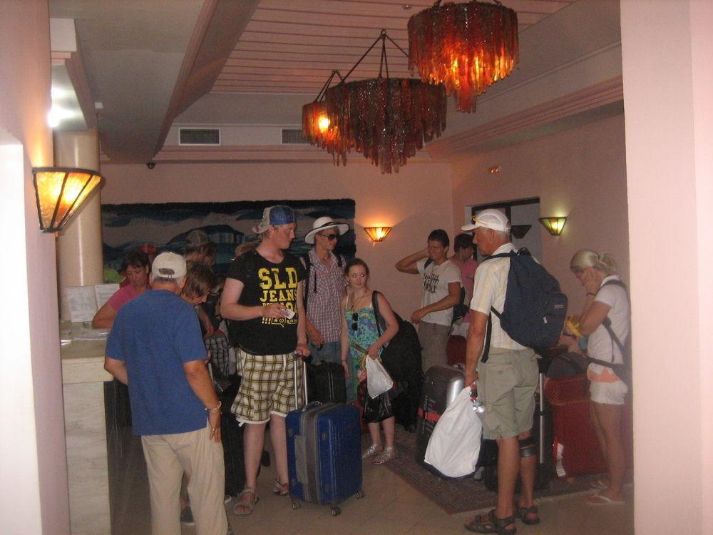 Hotel Mezri Монастир Екстериор снимка